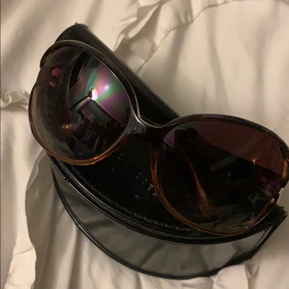 Sunglasses - Picture 5 of 5